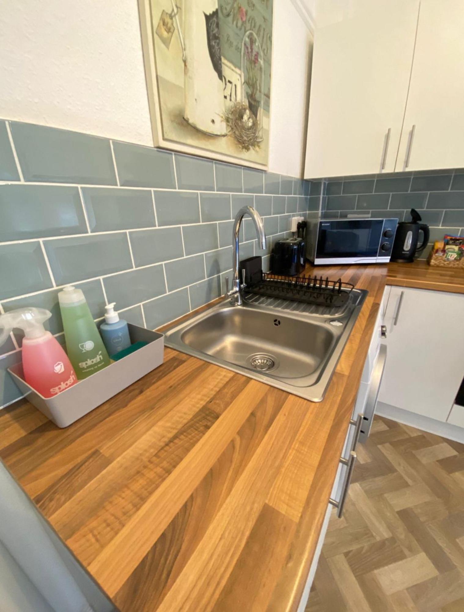 Seaside Escape In Central Bournemouth Spacious Stylish & Inviting Urban Heights ภายนอก รูปภาพ